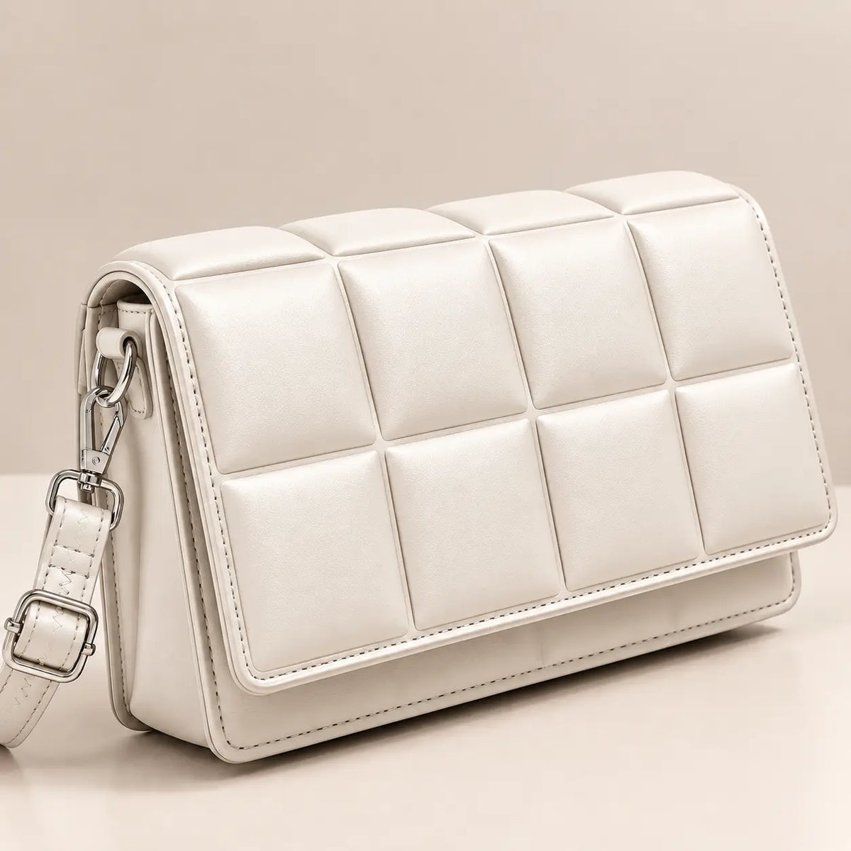 Isadora - Bolso Bandolero Acolchado