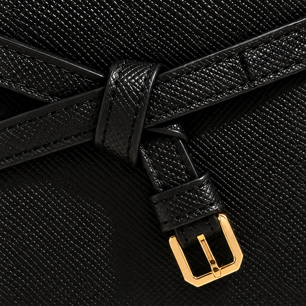 Alessia – Bolso de Mano Elegante