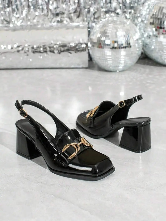 Inés - Slingback Loafer de Tacón Bloque con Cadena Dorada