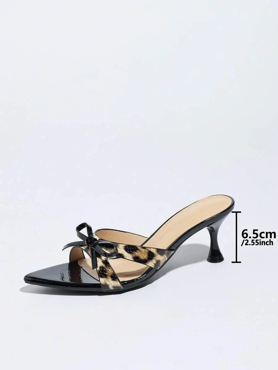 Selva - Tacones leopardo con lazo y tacón esculpido