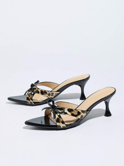 Selva - Tacones leopardo con lazo y tacón esculpido