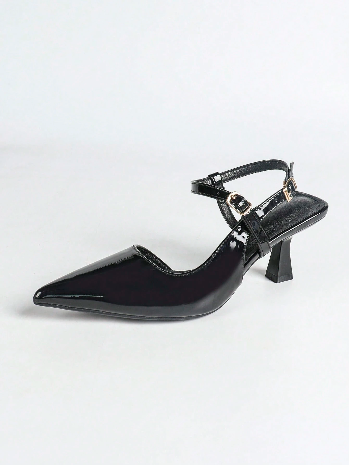 Julia - Slingback de Charol con Doble Correa al Tobillo