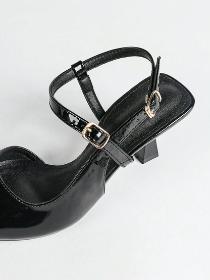 Julia - Slingback de Charol con Doble Correa al Tobillo