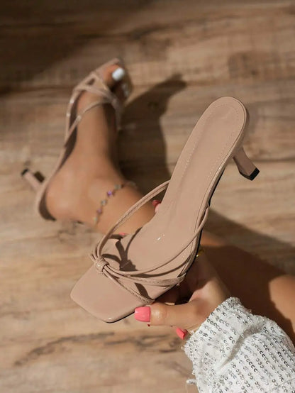 Nora - Tacones de Tiras con Nudo