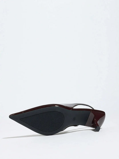 Vega - Slingback de Tacón Kitten con Punta Fina