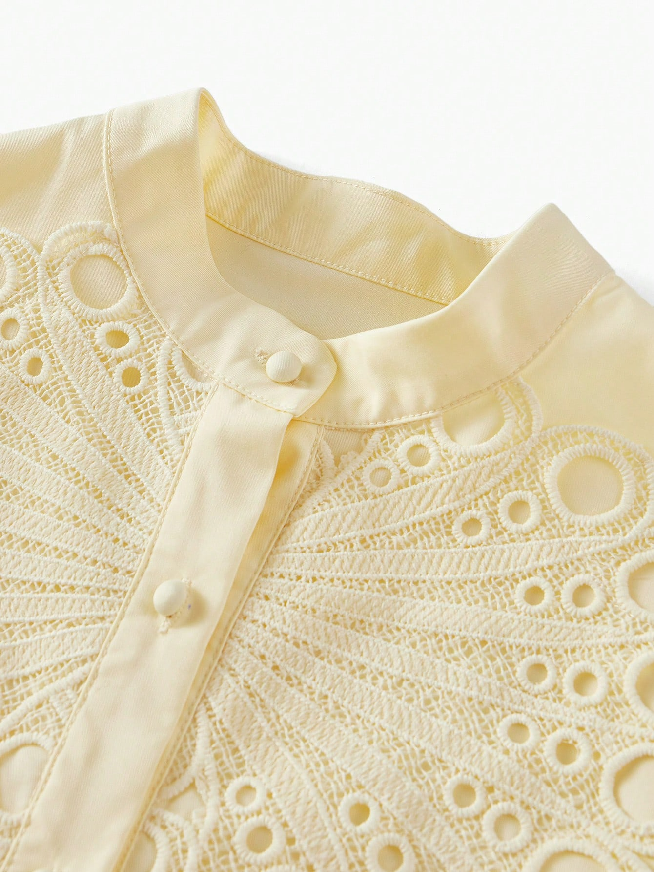 Brisa - Blusa de Encaje Elegante