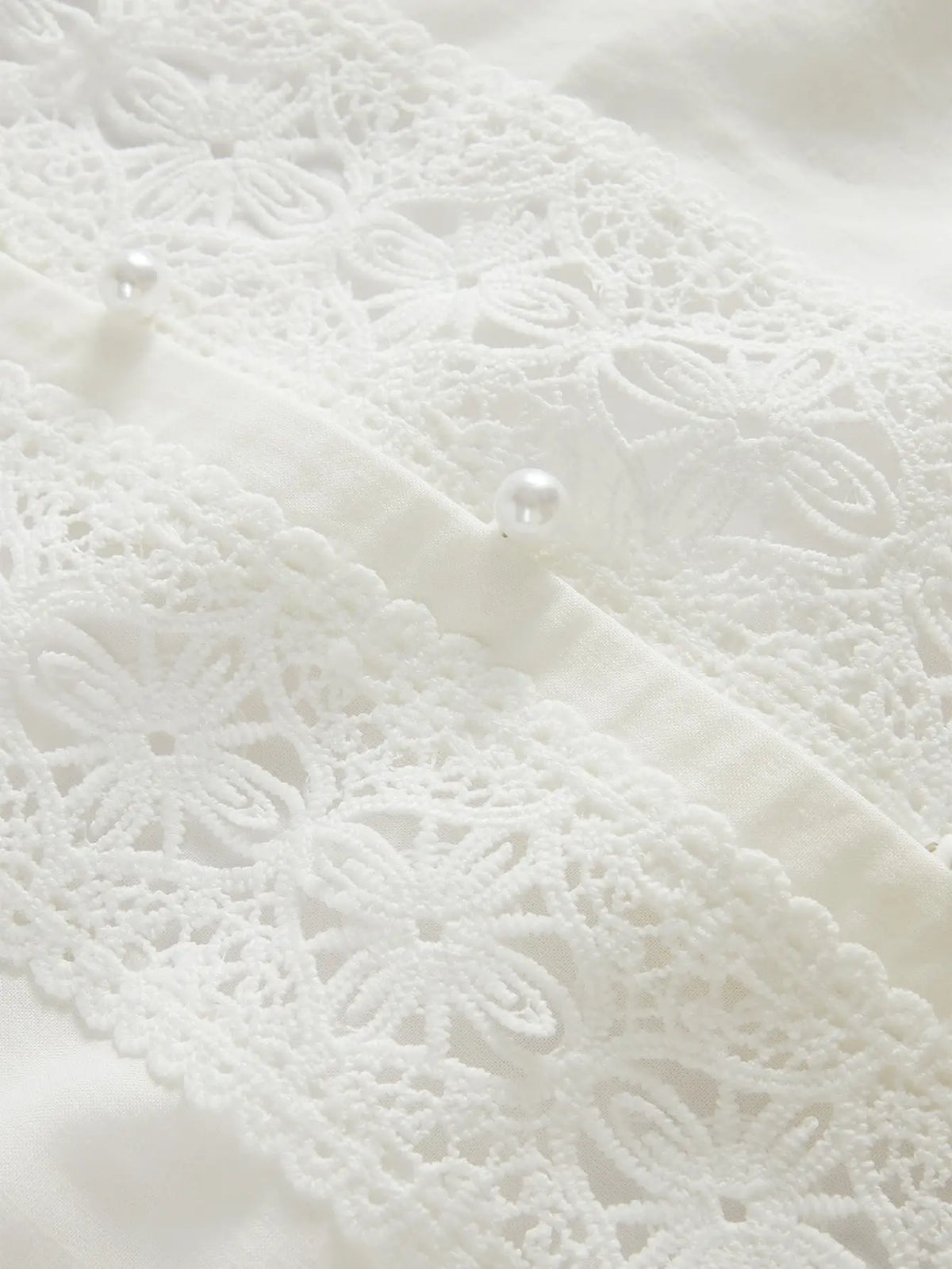 Isabella - Blusa Blanca Elegante con Encaje