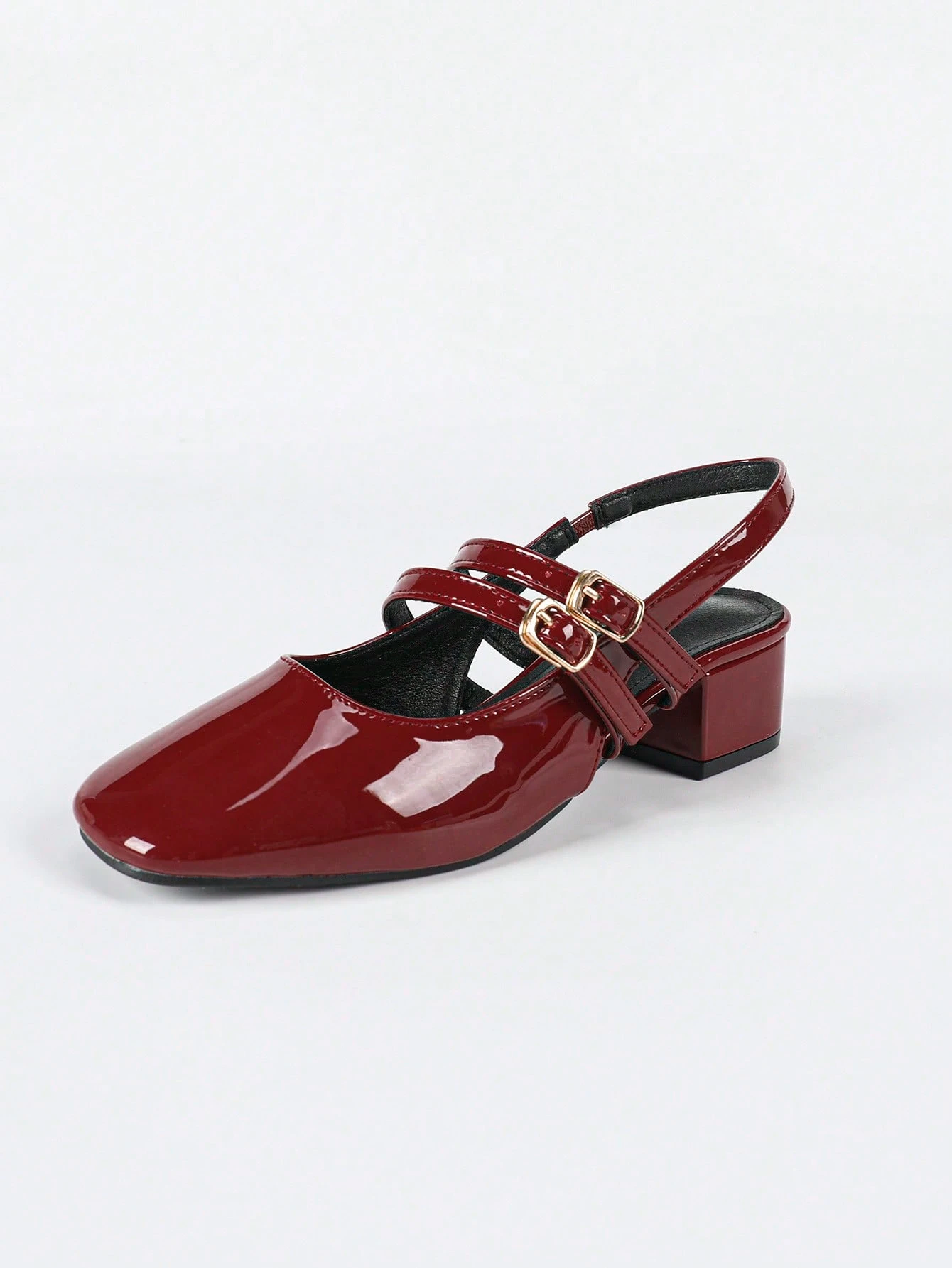 Carlota - Slingback de Charol con Doble Tira y Tacón Bloque