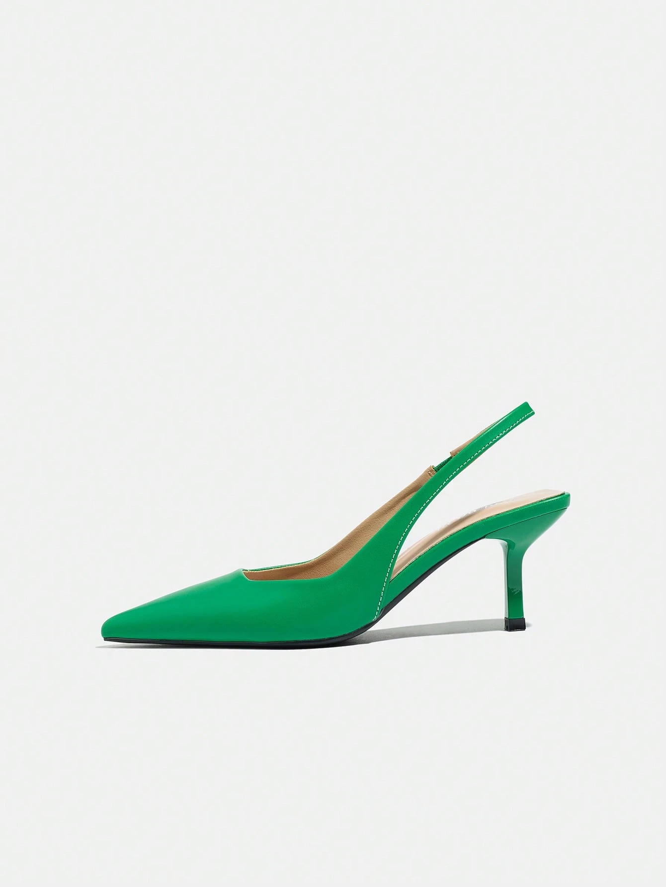 Vega - Slingback de Tacón Kitten con Punta Fina