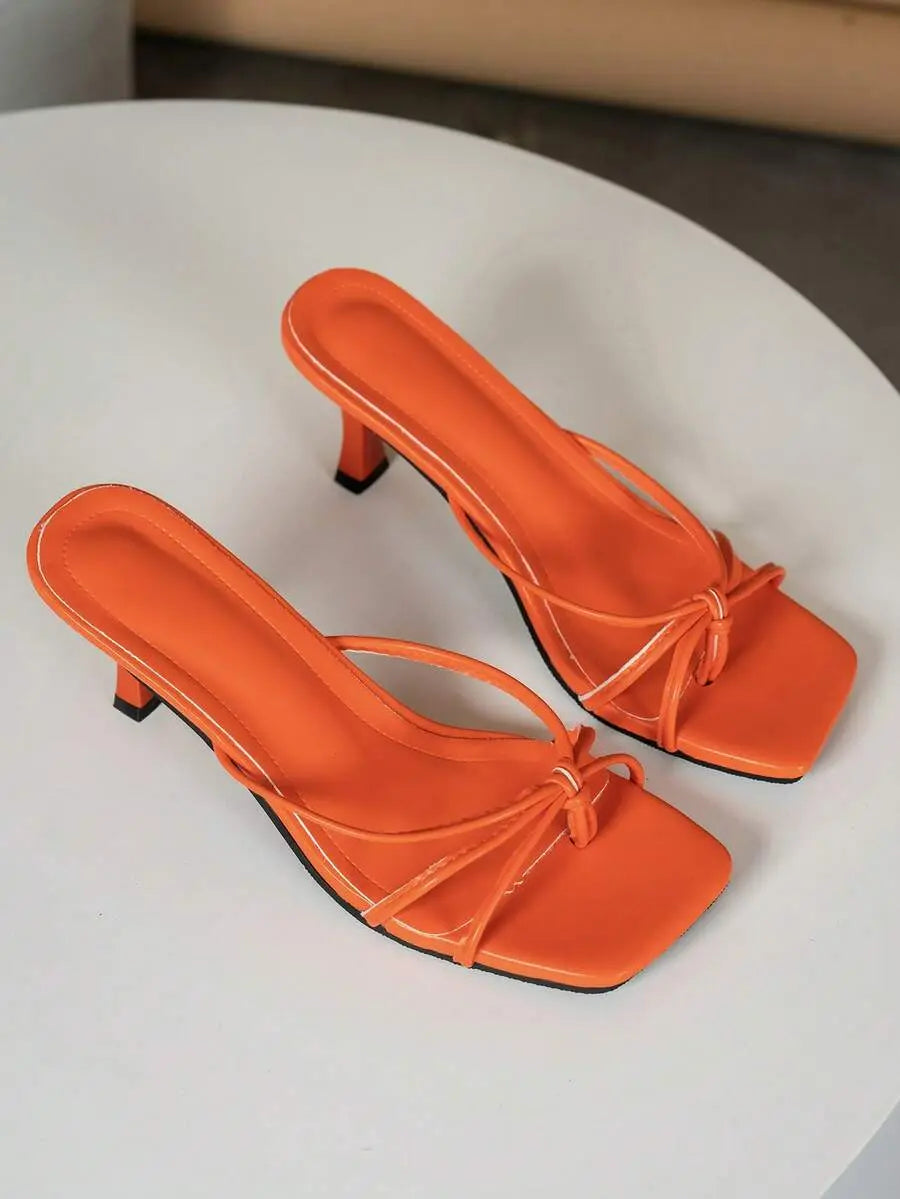 Nora - Tacones de Tiras con Nudo