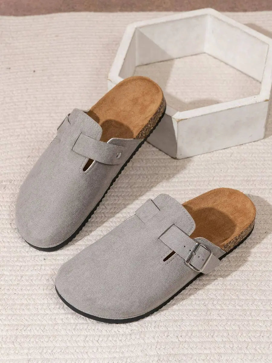 Marco - Zueco Minimalista con Hebilla