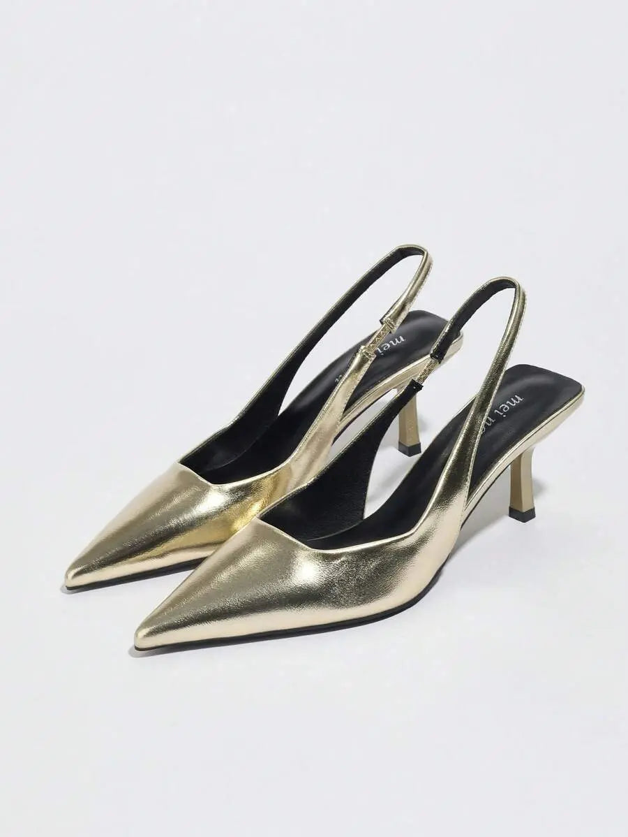 Vega - Slingback de Tacón Kitten con Punta Fina