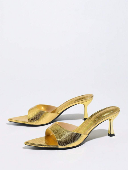 Vega - Tacones de Tira Ancha en Charol con Tacón Esculpido