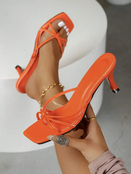 Nora - Tacones de Tiras con Nudo