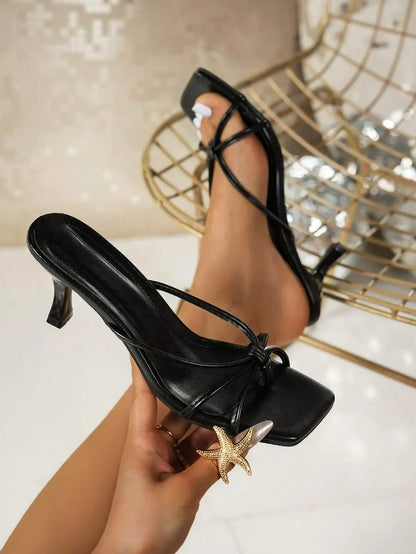 Nora - Tacones de Tiras con Nudo