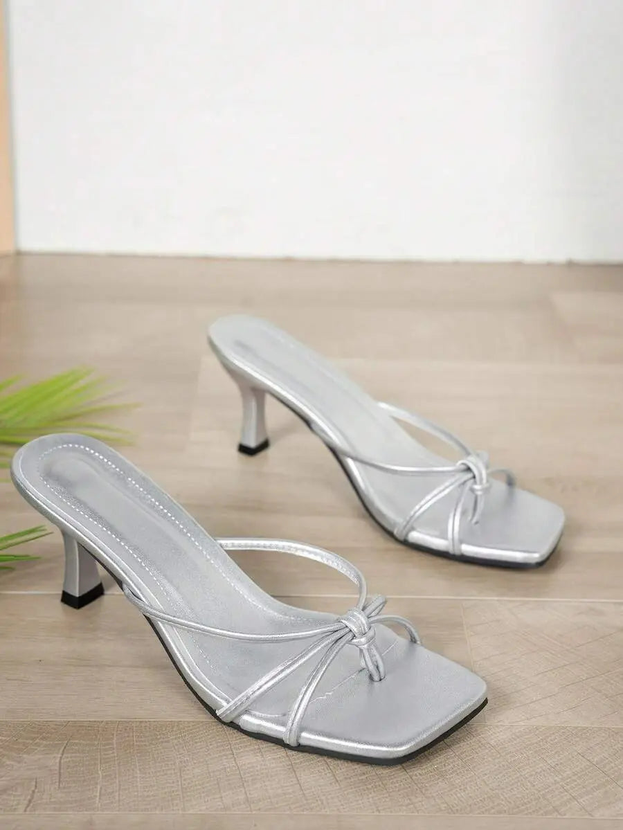 Nora - Tacones de Tiras con Nudo